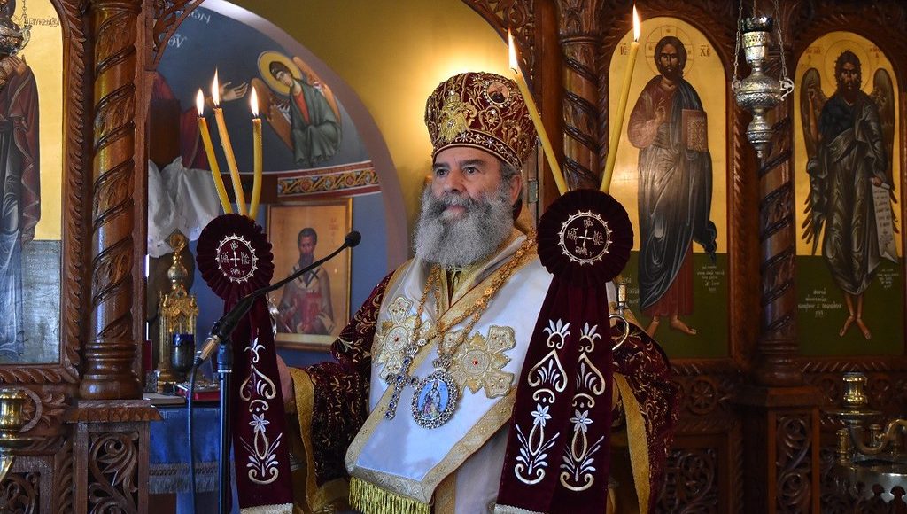 Ο-Μάνης-Χρυσόστομος-για-το-νέο-έτος:-Φως-καθοδηγητικό-στη-πορεία-της-ζωής-μας-ας-γίνει-η-θεία-Διδασκαλία