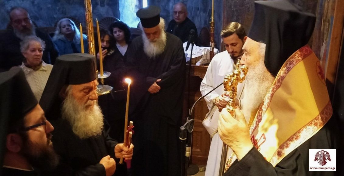 Κουρά-αρχάριου-ρασοφόρου-στην-Ιερά-Μονή-Γόλας