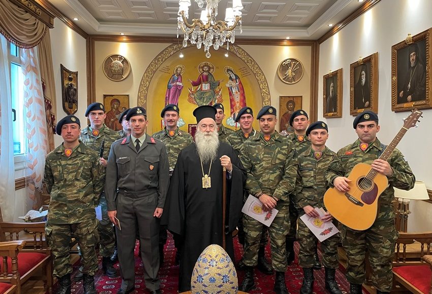 Τα-Πρωτοχρονιάτικα-Κάλαντα-στον-Μητροπολίτη-Κορίνθου