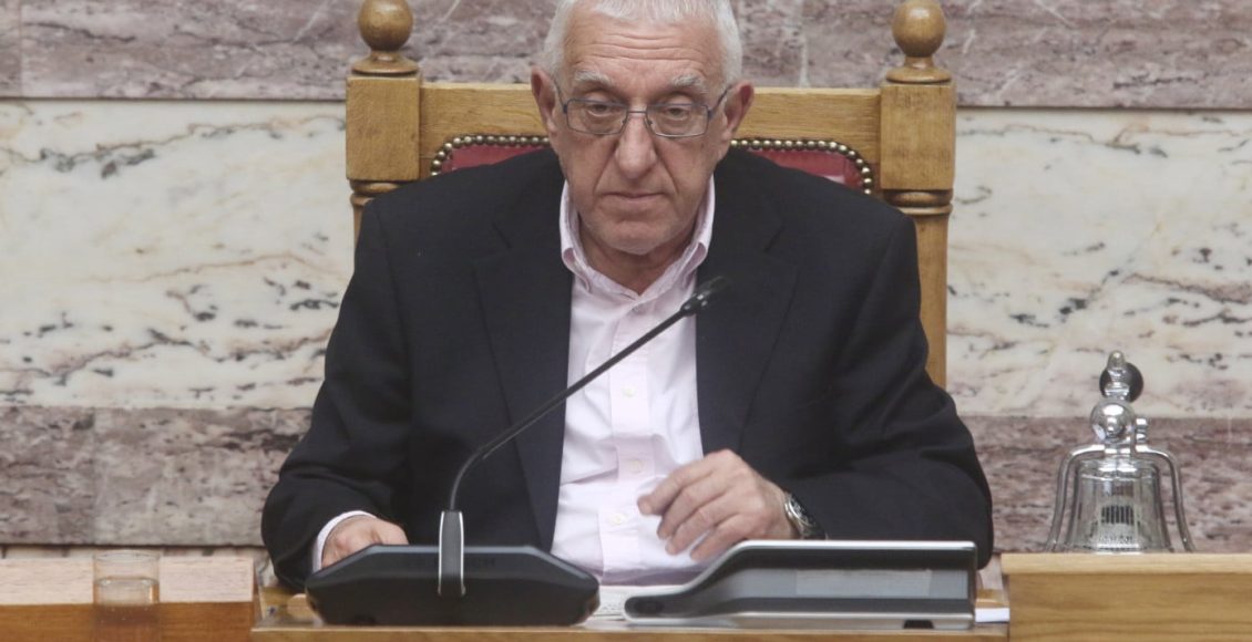 Νικήτας-Κακλαμάνης:-«Το-2026-όλες-οι-ελπίδες,-τα-όνειρα-και-οι-προσδοκίες-να-βρουν-τον-προορισμό-τους-και,-κυρίως,-να-μας-βρουν-ενωμένους»