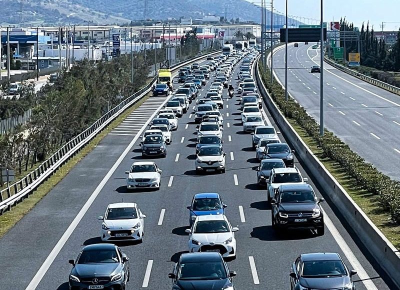 ΑΑΔΕ:-Στο-88%-η-εμπρόθεσμη-πληρωμή-των-τελών-κυκλοφορίας