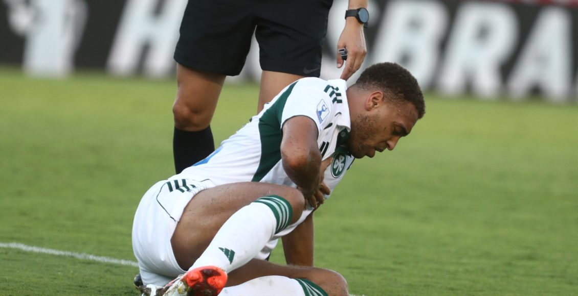 Πάγωσαν-στον-Παναθηναϊκό:-Νοκ-άουτ-για-2-3-μήνες-ο-Ντέσερς