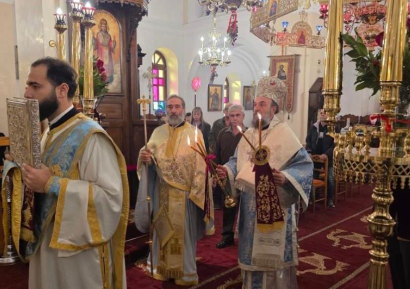 Θήρας-Αμφιλόχιος:-Ο-άνθρωπος-καλείται-καθημερινά-να-επιλέξει-ανάμεσα-στον-Χριστό-και-τα-πάθη