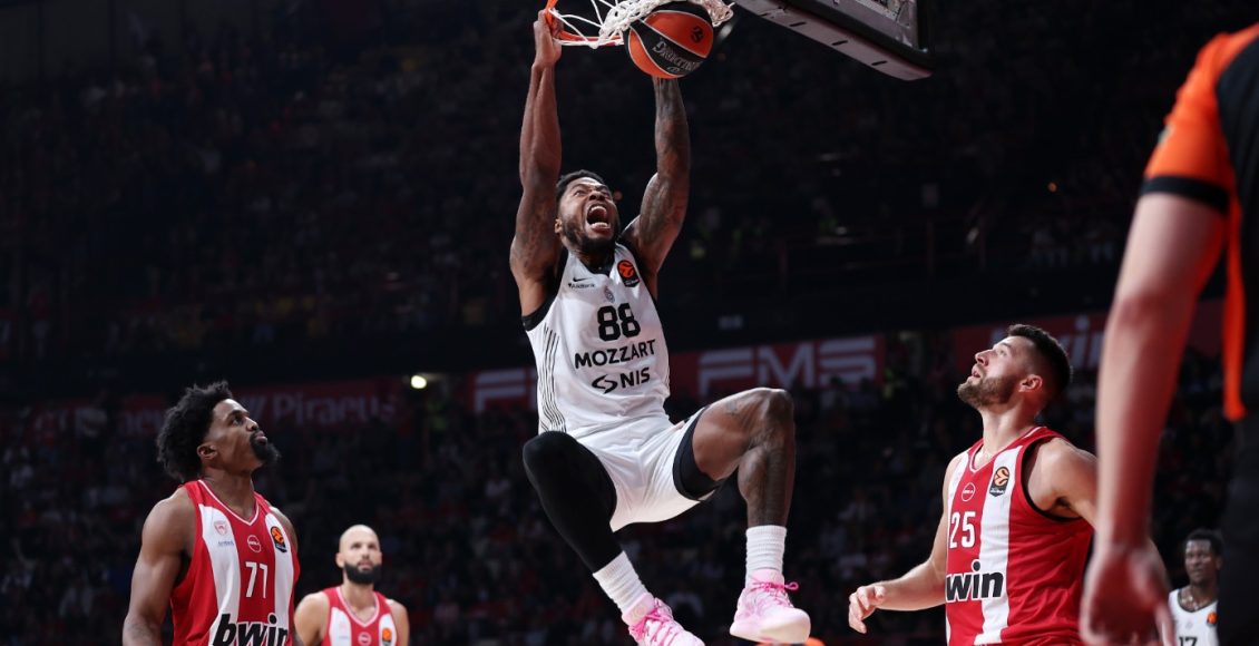 Το-απόλυτο-«τρικ»-Αγγελόπουλων-που-έφερε-στην-Ελλάδα-τον-Τζόουνς