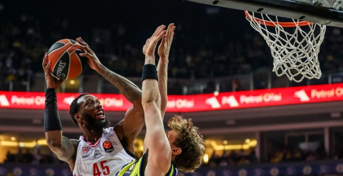 euroleague:-Φενέρμπαχτσε-–-Ολυμπιακός-88-80-–-Δεν-άντεξε-στο-τελευταίο-δεκάλεπτο-και-«έπεσε»-στην-Πόλη
