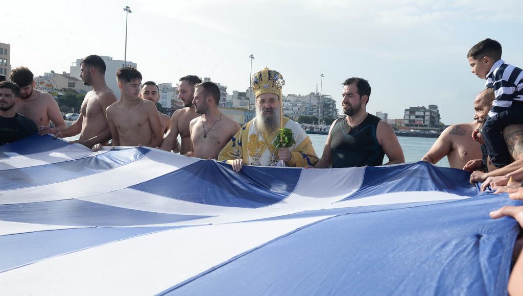 Πατρών-Χρυσόστομος-προς-νέους:-Φυλάξτε-ακέραιη-την-Ελληνορθόδοξη-παράδοση