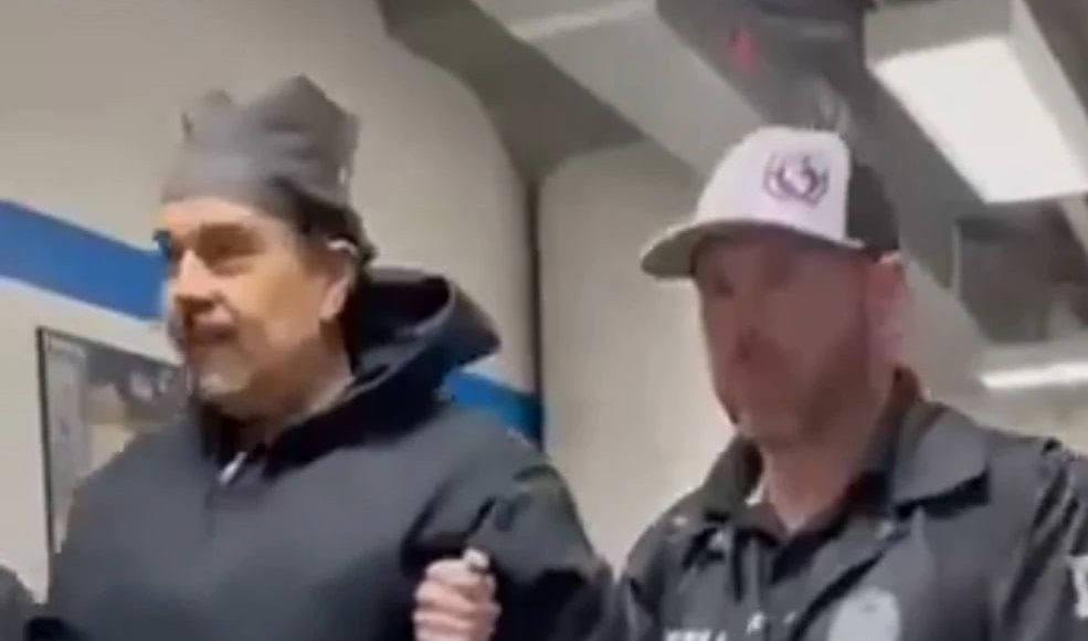 Ο-Μαδούρο-και-η-σύζυγός-του-τραυματίστηκαν-κατά-την-αιχμαλώτιση-τους-από-τον-στρατό-των-ΗΠΑ