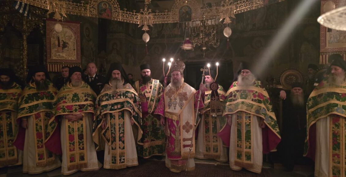 Χριστούγεννα-στον-Ναό-του-Πρωτάτου-των-Καρυών-Αγίου-Όρους