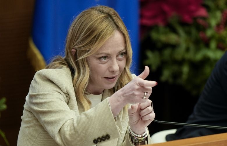 Μελόνι:-«Δεν-πιστεύω-ότι-υπάρχει-πιθανότητα-να-πραγματοποιηθεί-αμερικανική-στρατιωτική-επέμβαση-στη-Γροιλανδία»