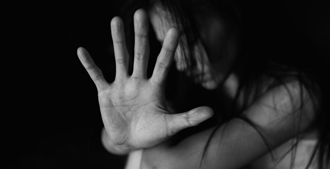 «Όλα-γίνονται-για-400-–-500-ευρώ-σύνταξη-ΑμεΑ»:-Νέα-εκδοχή-για-τον-Κρητικό-που-κατηγορείται-ότι-βίαζε-τις-δύο-κόρες-του