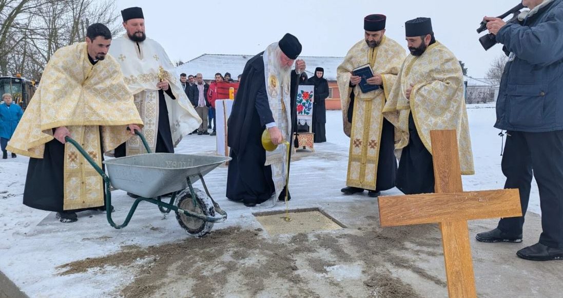 Το-Ψυχιατρικό-Νοσοκομείο-Τζεμπέλ-θα-αποκτήσει-παρεκκλήσι:-Ο-Μητροπολίτης-Βανάτου-έθεσε-τον-θεμέλιο-λίθο
