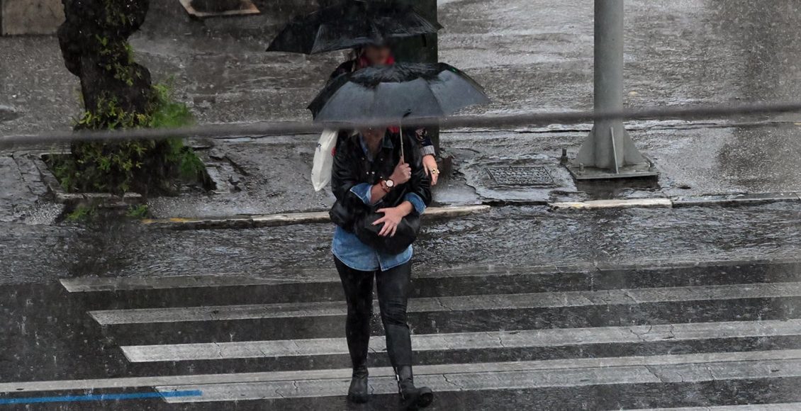 Κυριακή-με-βροχές-και-καταιγίδες-–-Πού-θα-είναι-έντονα-τα-καιρικά-φαινόμενα
