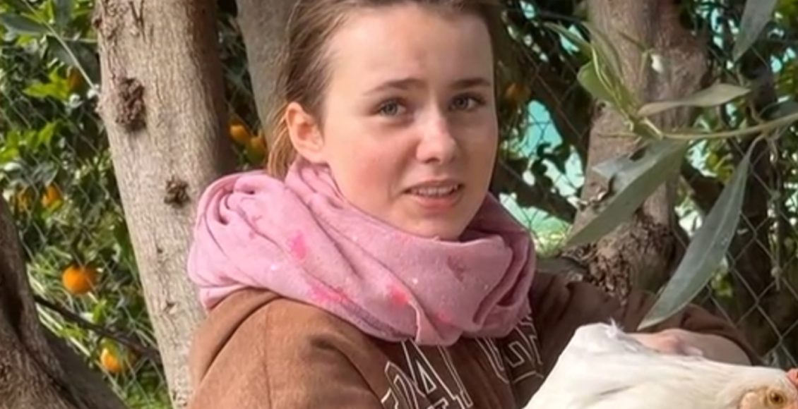 Συναγερμός-για-την-εξαφάνιση-της-16χρονης-Λόρας-–-Στου-Ζωγράφου-επικεντρώνονται-οι-έρευνες-μετά-το-τελευταίο-«σήμα»-που-έδωσε-η-κοπέλα