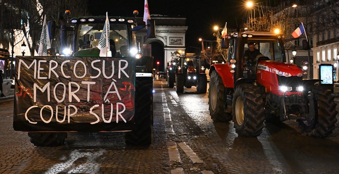 Νέα-διαδήλωση-αγροτών-στο-Παρίσι-κατά-της-συμφωνίας-της-ΕΕ-με-τη-mercosur