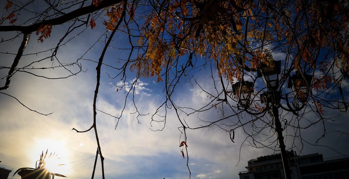 Καιρός:-Λίγες-νεφώσεις-και-μικρή-περαιτέρω-άνοδος-της-θερμοκρασίας