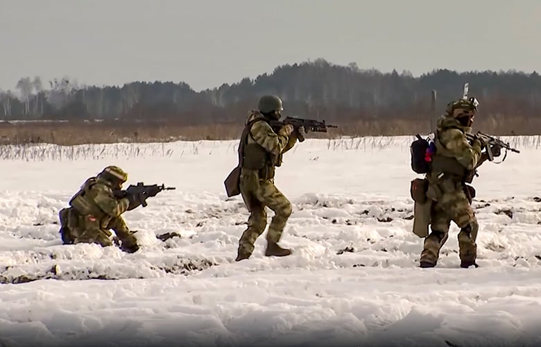 Οι-Ρώσοι-προελαύνουν-και-οι-Ουκρανοί-διαπραγματευτές-είναι-στις-ΗΠΑ-για-νέες-συνομιλίες-κατάπαυσης-του-πυρός