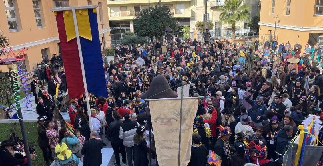 Σε-καρναβαλικούς-ρυθμούς-η-Πάτρα-–-Το-βράδυ-η-τελετή-έναρξης-–-ertnews.gr