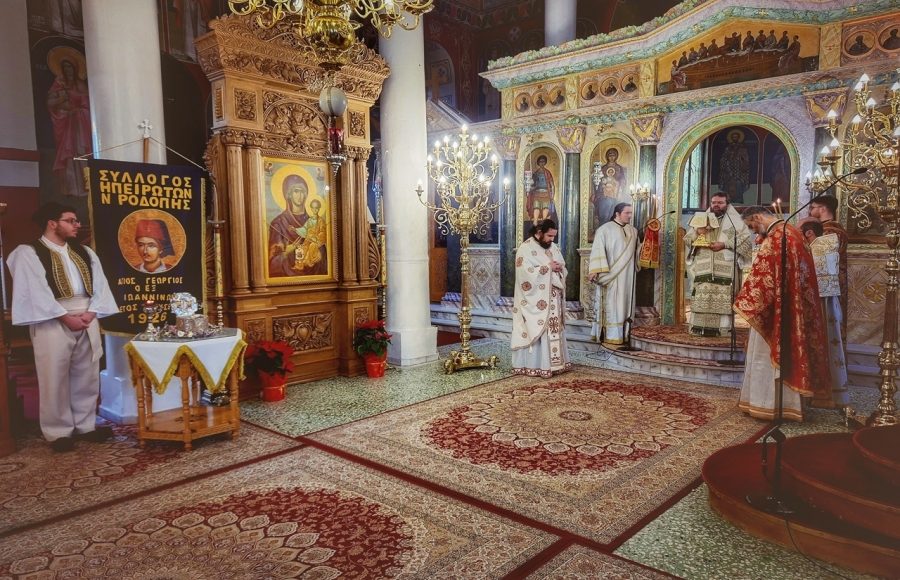 Μαρωνείας-Παντελεήμων:-Να-εμπνεόμαστε-από-το-θάρρος-των-Νεομαρτύρων