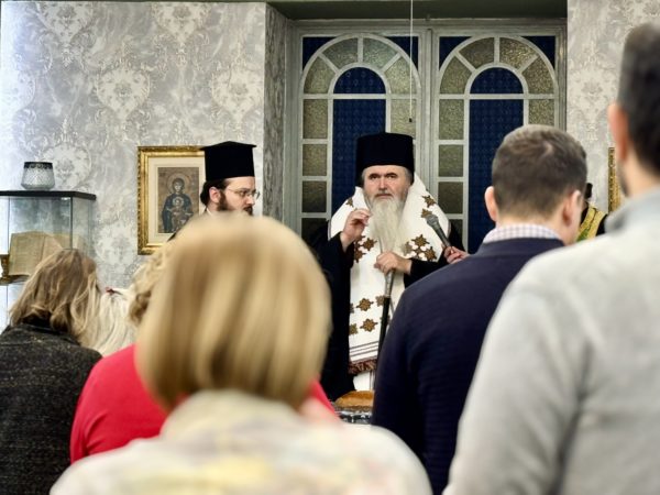 Κοπή-βασιλόπιτας-του-ΓΦΤ-της-Ιεράς-Μητροπόλεως-Νέας-Κρήνης-και-Καλαμαριάς