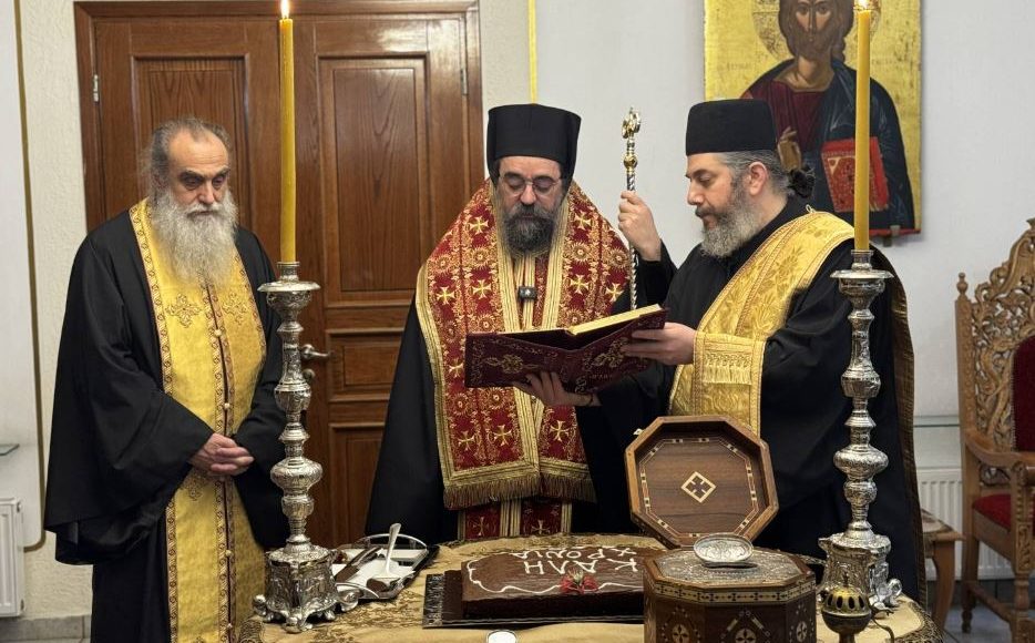 Η-Βασιλόπιτα-των-Γραφείων-της-Ιεράς-Μητρόπολης-Καστορίας