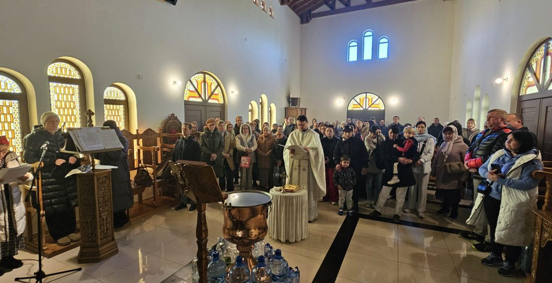 Τα-Άγια-Θεοφάνεια-στη-ρωσόφωνη-eνορία-της-Ιεράς-Μητροπόλεως-Κωνσταντίας-και-Αμμοχώστου