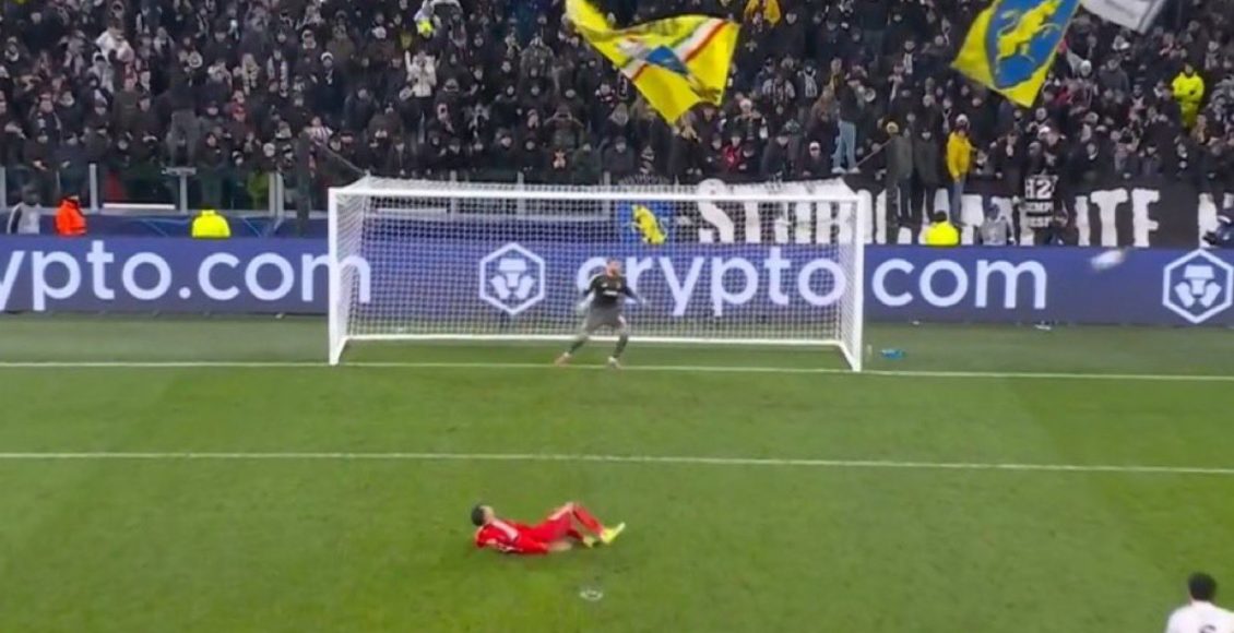 Γιουβέντους-–-Μπενφίκα:-Ο-Παυλίδης-γλίστρησε-στο-πέναλτι-και-έστειλε-τη-μπάλα…-χιλιόμετρα-άουτ