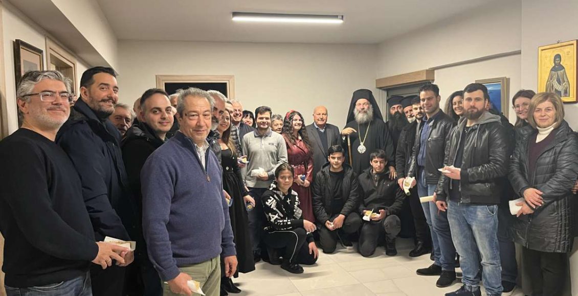 Ευλογία-Αγιοβασιλόπιτας-στη-Σχολή-Βυζαντινής-Μουσικής-της-Μητροπόλεως-Ρεθύμνης