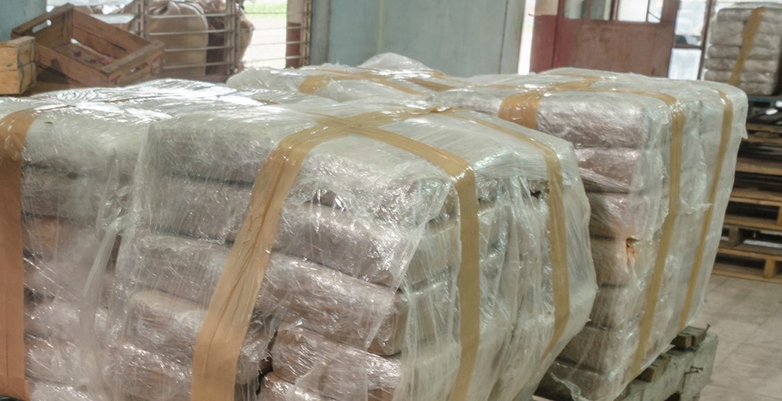 Εντοπίστηκε-πλήρως-εξοπλισμένο-εργαστήριο-καλλιέργειας-κάνναβης-σε-σπίτι-στο-Κιάτο-–-Συνελήφθη-ένας-51χρονος