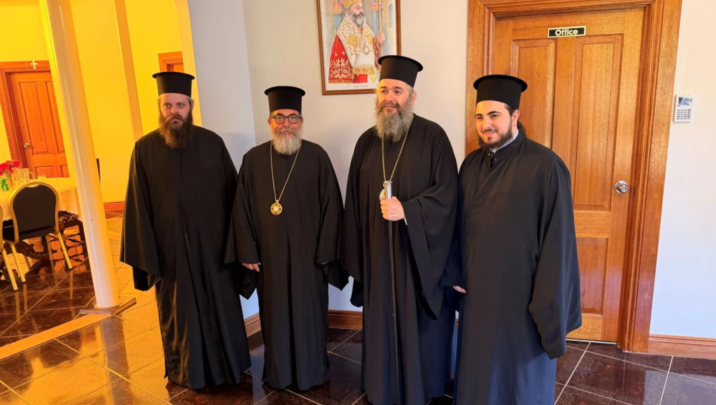 Μελβούρνη:-Ο-Μητροπολίτης-Φλωρίνης-Ειρηναίος-στην-Παναγία-Καμαριανή-red-hill