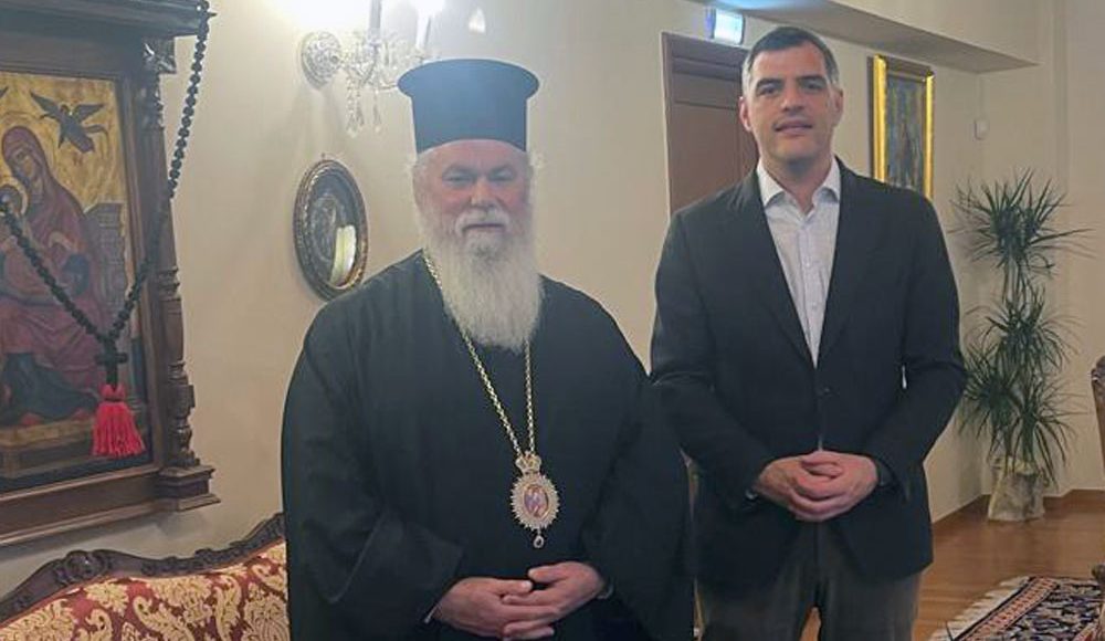 Συνάντηση-Μητροπολίτη-Καλαβρύτων-με-τον-πολιτευτή-Αχαΐας-Ανδρέα-Τσώκο
