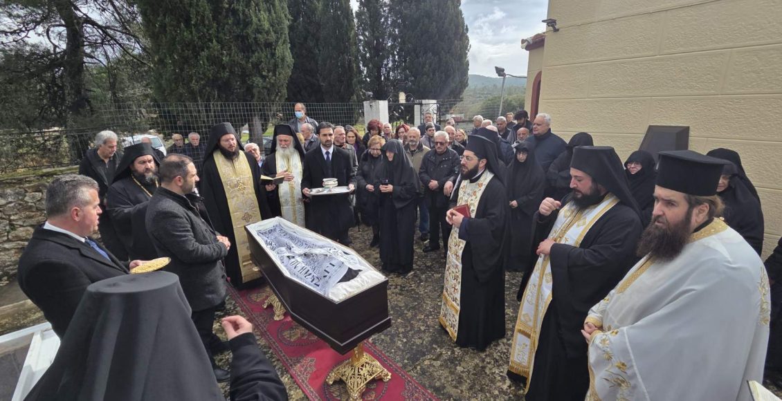 Η-Εξόδιος-Ακολουθία-της-μακαριστής-Παναρέτης-μοναχής-της-Ι-Μ.-Αγίου-Νικολάου-Καλτεζών