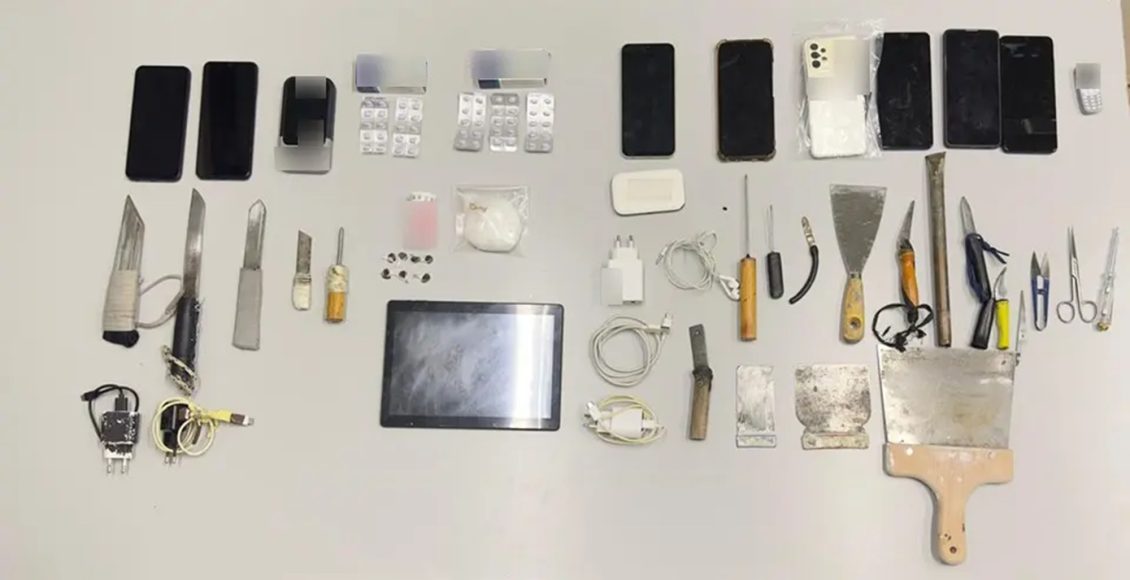 Έφοδος-της-ΕΛΑΣ.-στις-φυλακές-Μαλανδρίνου-–-Βρέθηκαν-μαχαίρια,-ναρκωτικά-και-κινητά-τηλέφωνα