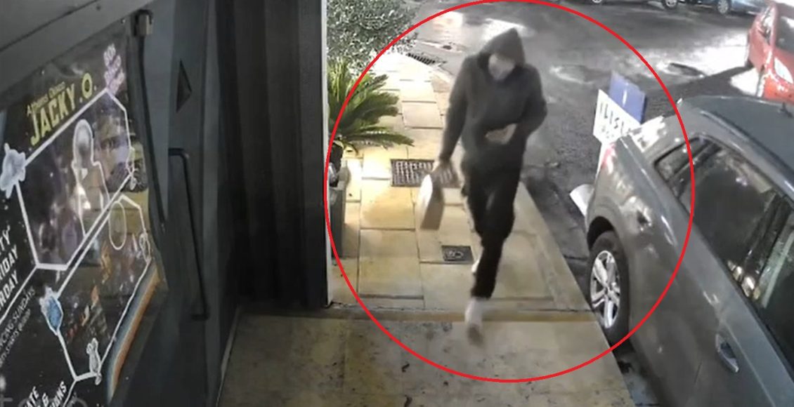 Καρέ-καρέ-η-στιγμή-που-ο-δράστης-αφήνει-τη-βόμβα-έξω-από-τη-ντισκοτέκ-jacky-o-–-Δείτε-το-βίντεο