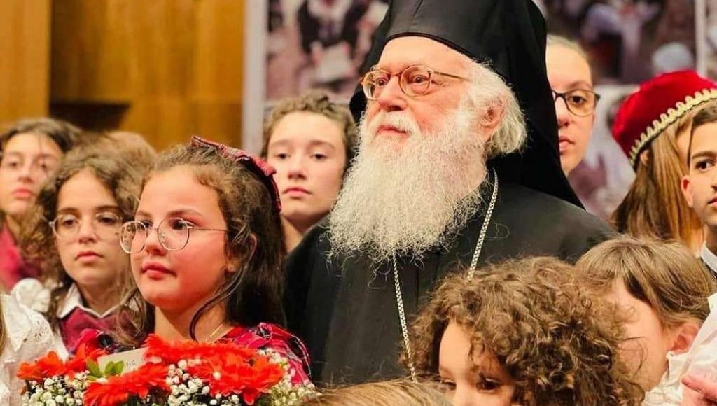 Ντοκιμαντέρ:-Αναστάσιος-–-Ένας-ψίθυρος-αγάπης-στην-αιωνιότητα