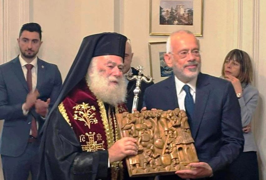 Ο-Πατριάρχης-Αλεξανδρείας-στην-Ελληνική-Πρεσβεία-στο-Κάιρο