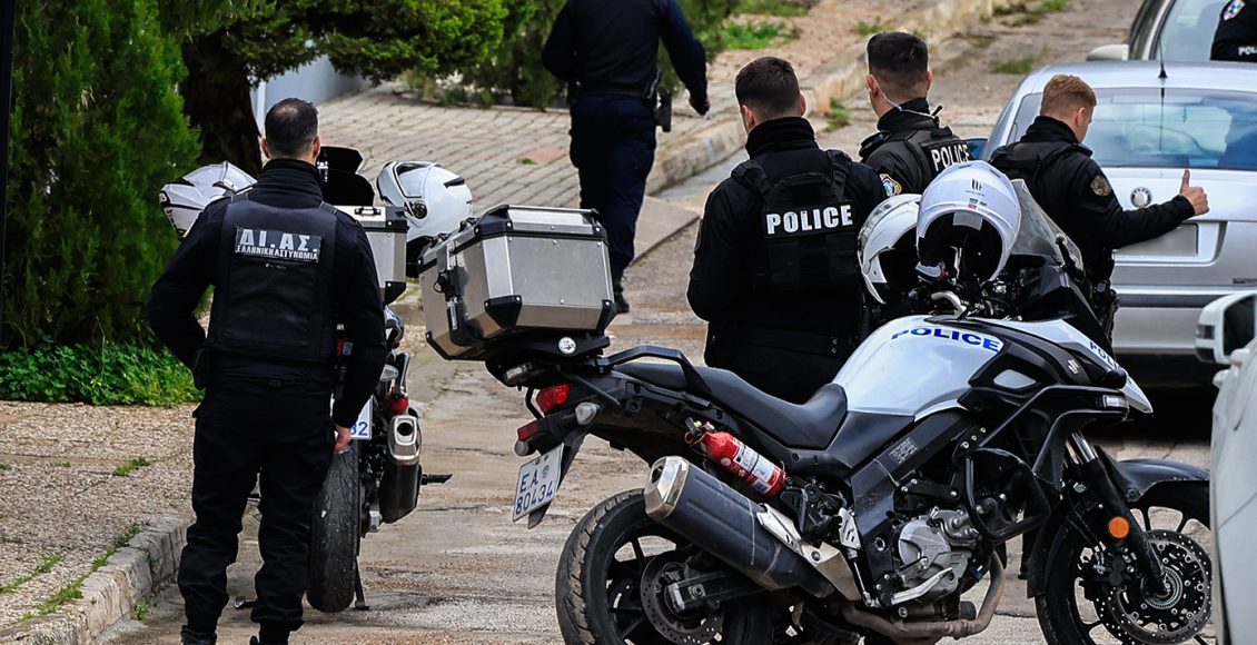 Αποκαλύψεις-για-τον-46χρονο-που-σκότωσε-τον-πατέρα-του-στη-Γλυφάδα-–-Γιατί-έμεινε-στη-φυλακή-για-τη-δολοφονία-της-μητέρας-του-μόνο-4-χρόνια