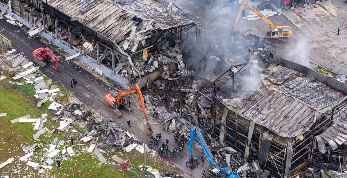 Τραγωδία-στα-Τρίκαλα:-Εντοπίστηκαν-τρύπιοι-σωλήνες-προπανίου-στο-υπόγειο-του-εργοστασίου