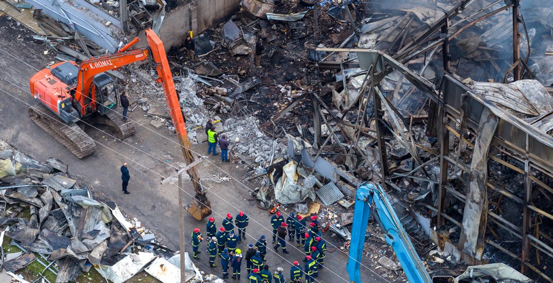 Διαρροή-προπανίου-από-σπασμένο-υπογειοποιημένο-σωλήνα-προκάλεσε-την-έκρηξη-και-τη-φωτιά-στη-«Βιολάντα»-–-Στα-δικαστήρια-οι-τρεις-συλληφθέντες