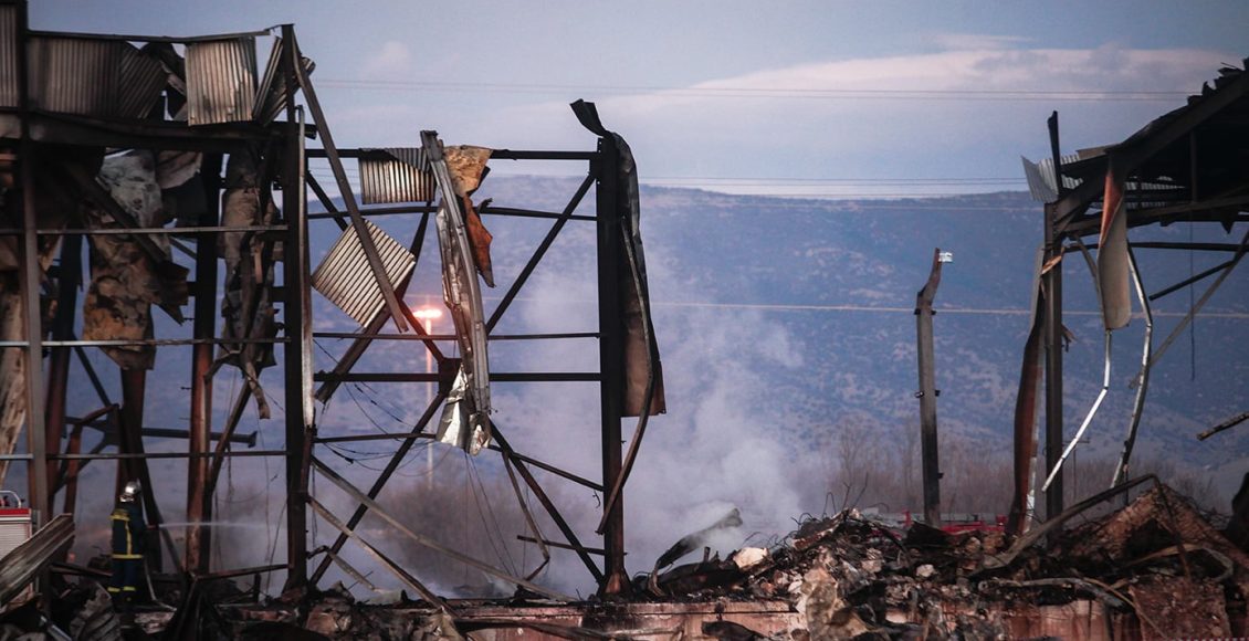 Σήμερα-το-τελευταίο-«αντίο»-στις-τρεις-νεκρές-εργαζόμενες-της-«Βιολάντα»-–-Θα-συνεχιστούν-και-σήμερα-οι-εργασίες-καθαρισμού-των-εγκαταστάσεων