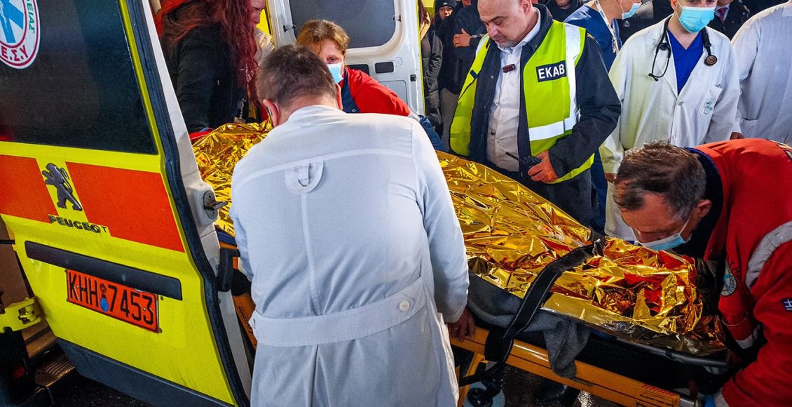 Στο-νοσοκομείο-Παπαγεωργίου-οι-δύο-τραυματίες-φίλαθλοι-του-ΠΑΟΚ-που-διακομίστηκαν-από-τη-Ρουμανία-–-Αναχώρησε-το-c-130-για-τις-σορούς