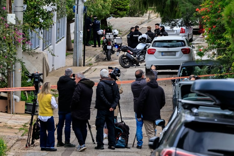 Προφυλακίστηκε-ο-πατροκτόνος-της-Γλυφάδας-–-Απολογήθηκε-χωρίς-δικηγόρο