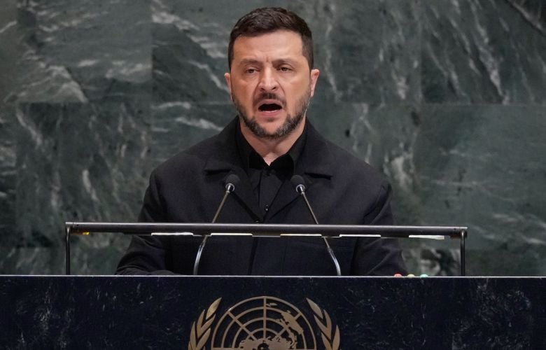 Ο-Ζελένσκι-αναμένει-από-τη-Ρωσία-να-σταματήσει-τους-βομβαρδισμούς-στο-Κίεβο-για-μία-εβδομάδα,-όπως-συμφώνησε