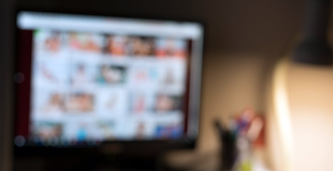 Αποκαλύψεις-για-τον-καθηγητή-που-διέσυρε-την-πρώην-σύντροφό-του-διακινώντας-γυμνές-φωτογραφίες-της-–-Τις-έστειλε-και-στον-γιο-της