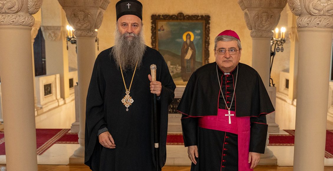 Ο-Πατριάρχης-Σερβίας-ενημέρωσε-τον-Αποστολικό-Νούντσιο-για-την-κατάσταση-στο-Κοσσυφοπέδιο-και-τα-Μετόχια