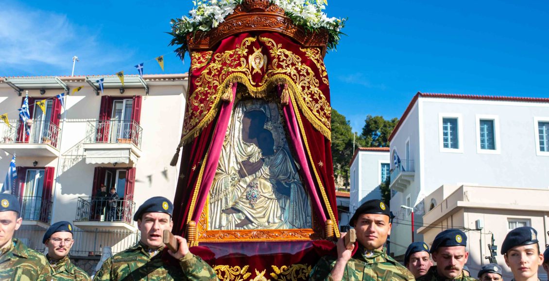 Η-Καλαμάτα-πανηγυρίζει-την-πολιούχο-της-«Παναγία-Υπαπαντή»