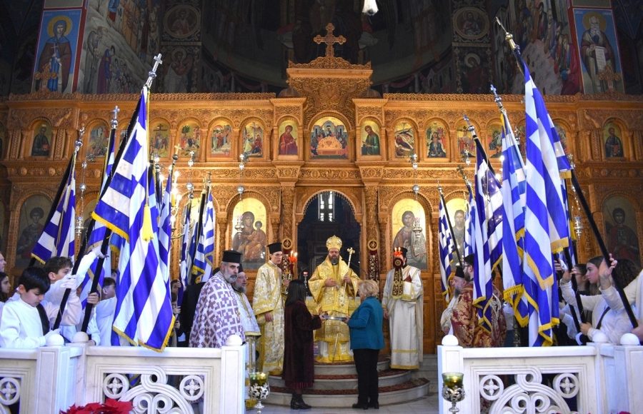 Η-εορτή-των-Τριών-Ιεραρχών-στην-Ιερά-Μητρόπολη-Μαρωνείας