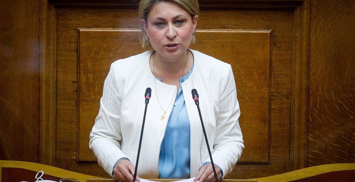 Αλεξοπούλου:-Ήταν-προβληματική-η-έκφραση-«ο-τζάμπας-πέθανε»,-ζητώ-συγγνώμη-από-τους-εκπαιδευτικούς