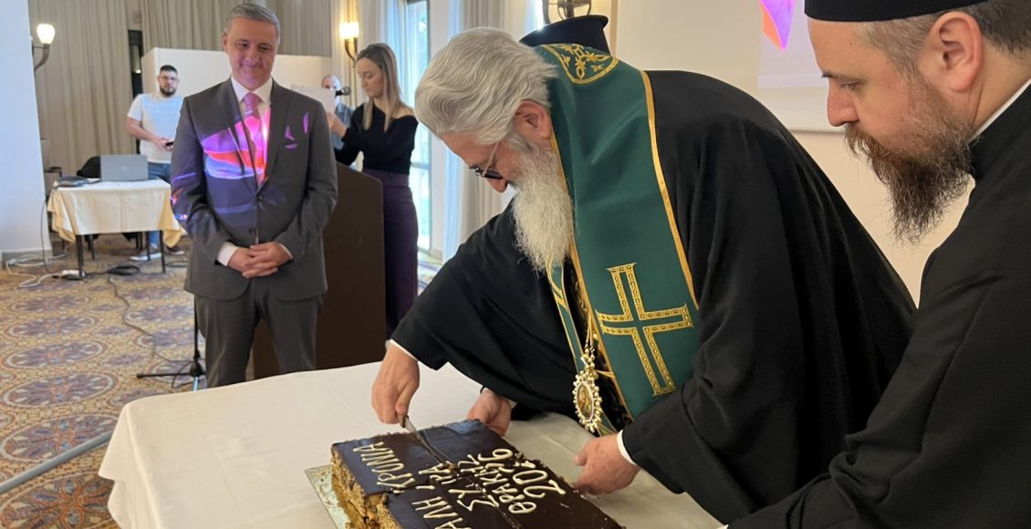 Ο-Μητροπολίτης-Αλεξανδρουπόλεως-εξήρε-την-προσφορά-των-φαρμακοποιών-στην-κοινωνία