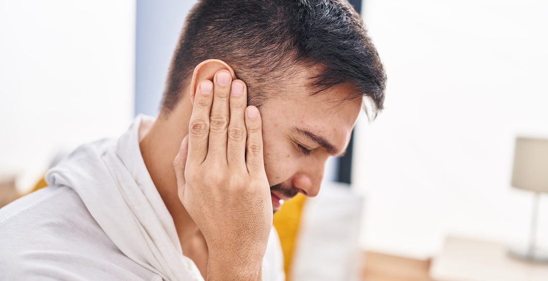 Θεσσαλονίκη:-Γυναίκα-έκοψε-κομμάτι-από-το-αυτί-του-συντρόφου-της-με-δαγκωματιά-μετά-από-καυγά