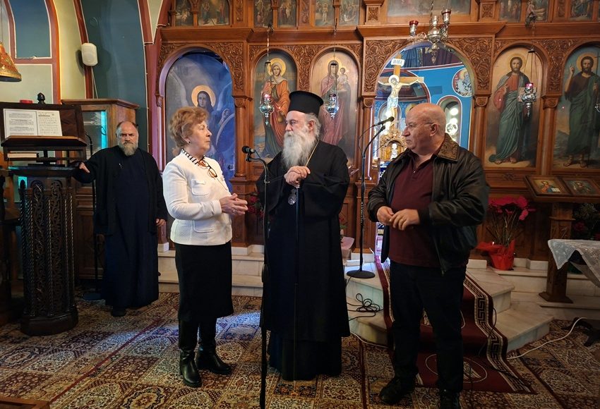 Επισκέψεις-μαθητών-των-Εκαπιδευτηρίων-«ΑΤΣΟΓΛΟΥ»-στον-Μητροπολίτη-Κορίνθου